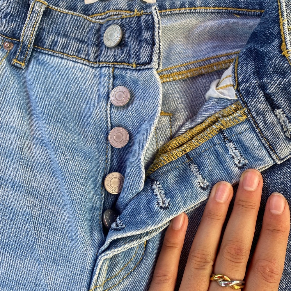 Pacsun Split-tone Cropped Jeans - Picture 5 of 7